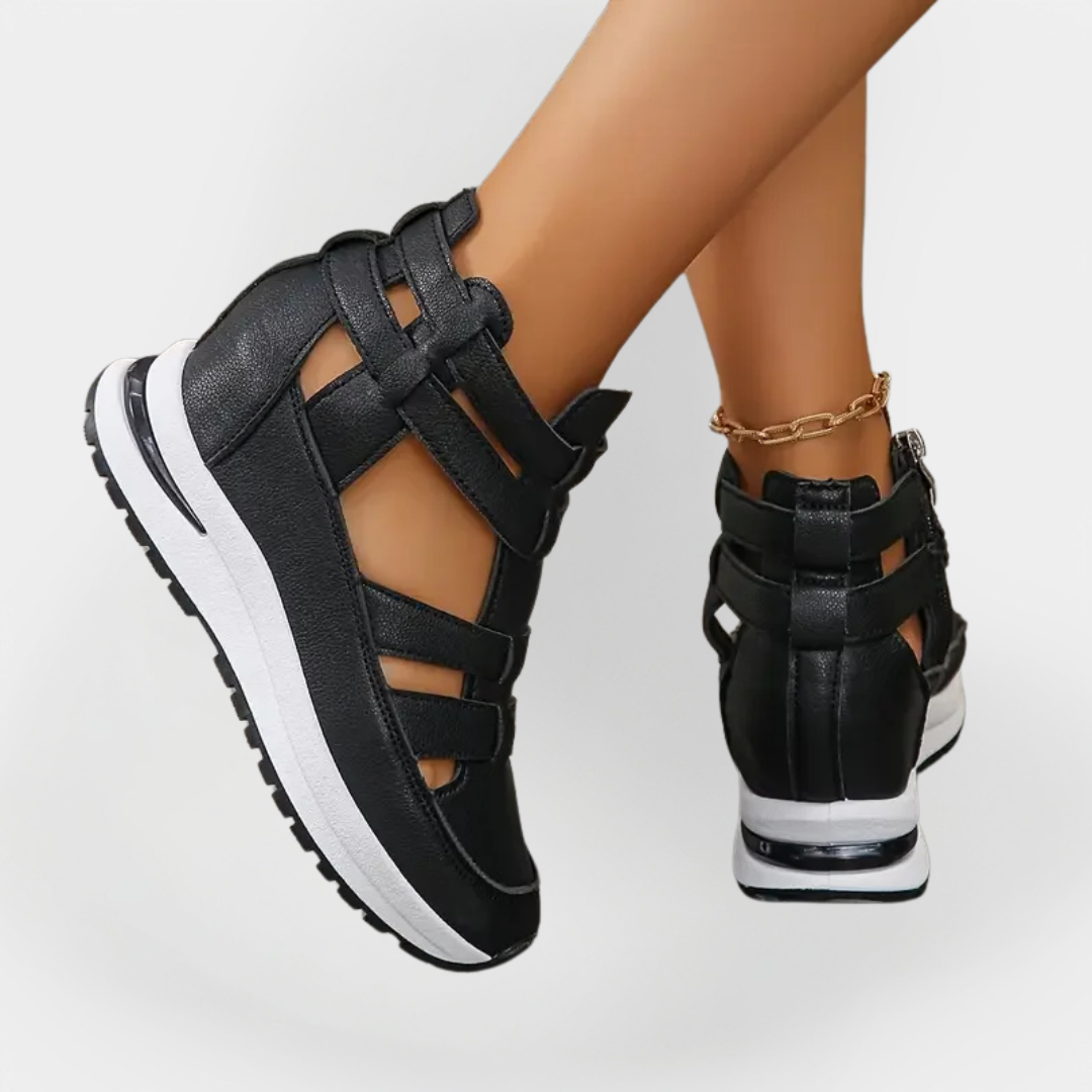 Elegant Lightweight Heeled Sandal with Side Zipper